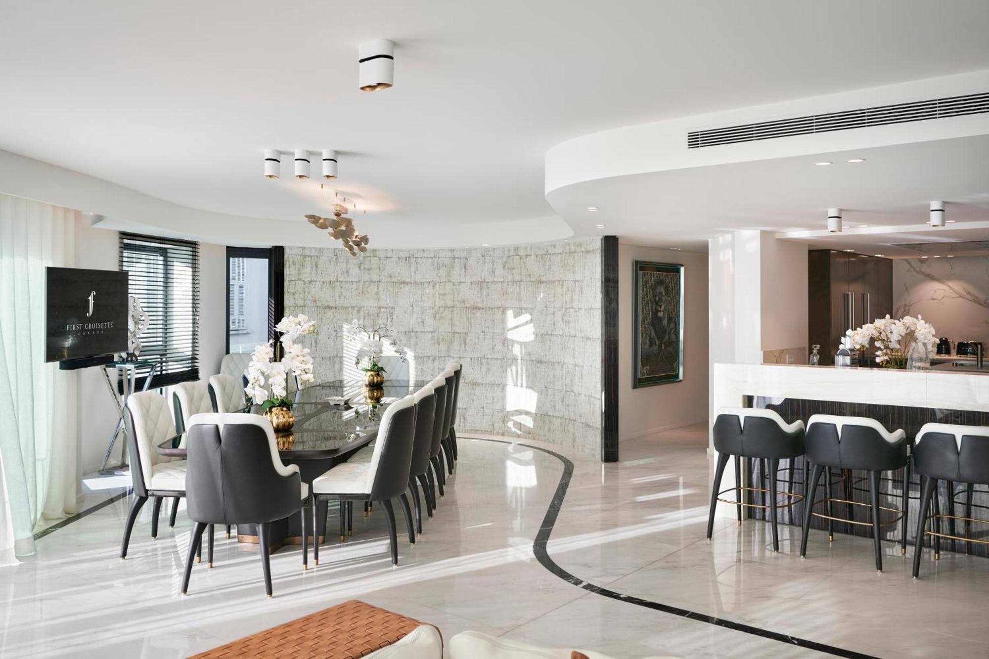 First Croisette Apartment